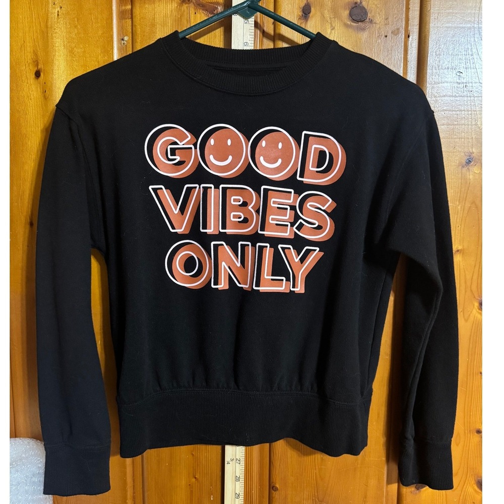Wild Fable Black Crewneck Sweatshirt Long Sleeve Cropped Pullover Fleece XS